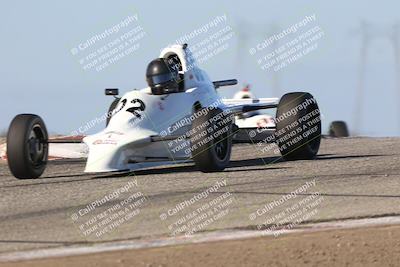 media/Oct-26-2025-CalClub SCCA (Sun) [[8ce1e69566]]/Group 6/Grapevine/